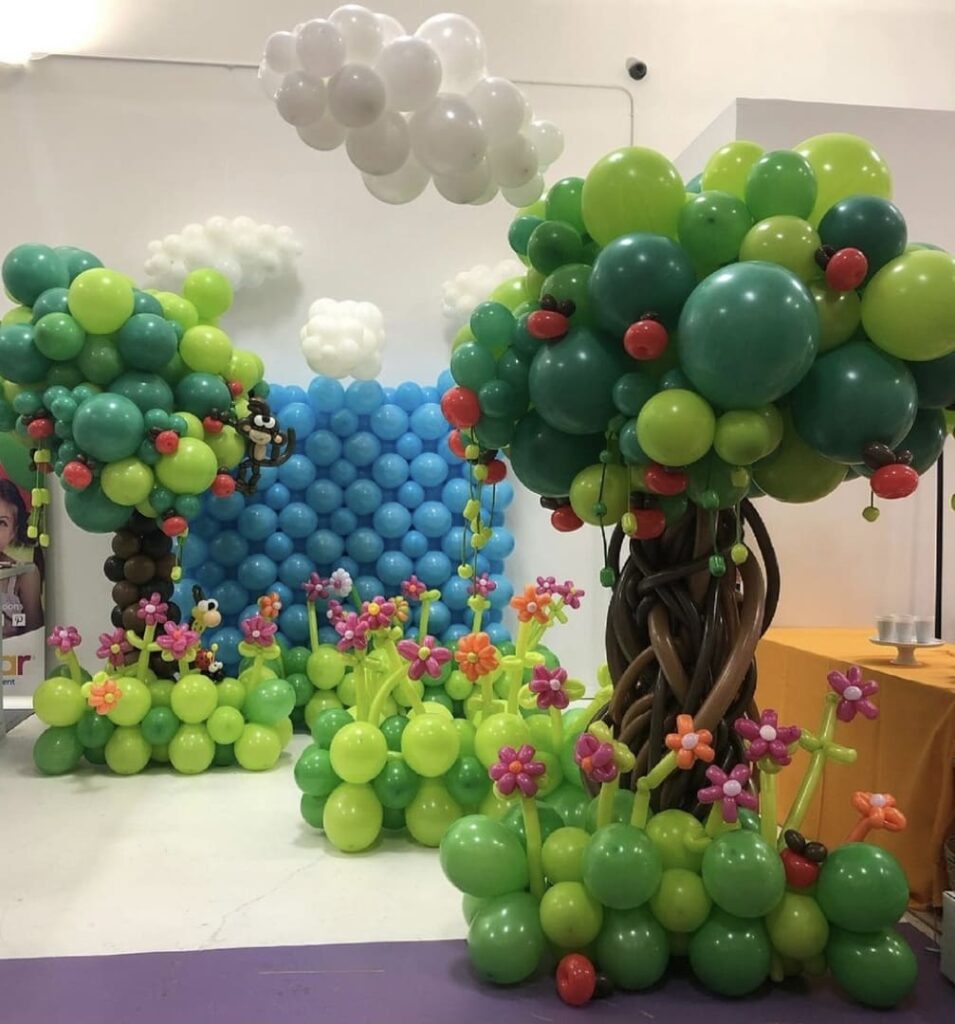 12 Organic Tree - SkyHighBalloons305 - Miami FL