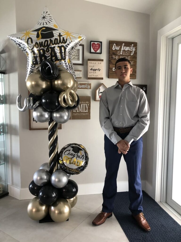 5 Balloon Tower Deluxe 2 - SkyHighBalloons305 - Miami FL