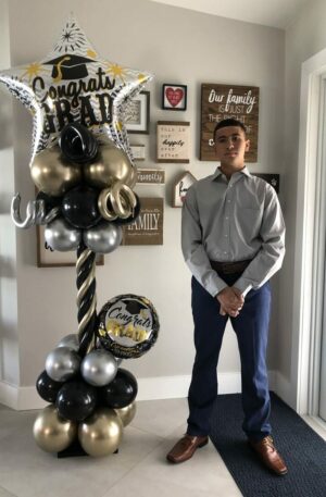 5 Balloon Tower Deluxe 2 - SkyHighBalloons305 - Miami FL