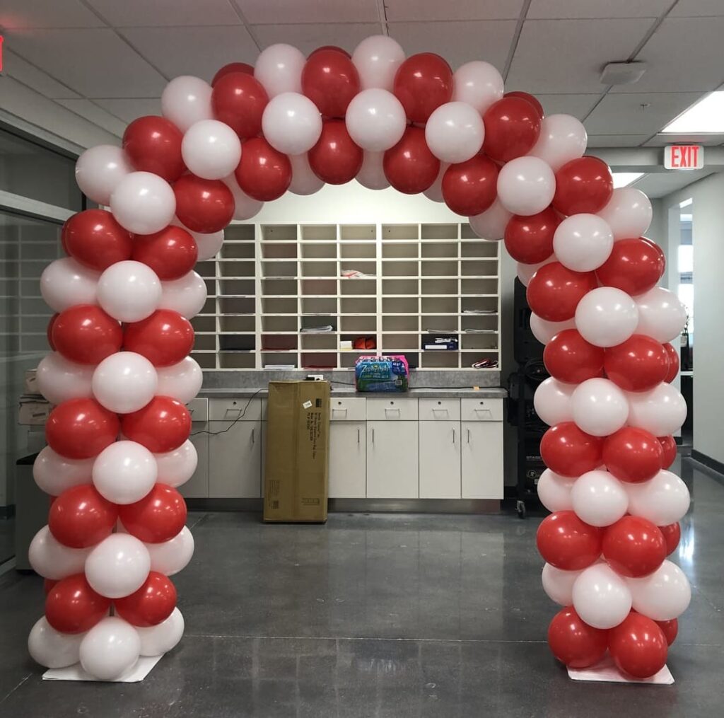 9 - Balloon Arch Interior - SkyHighBalloons305 - Miami FL